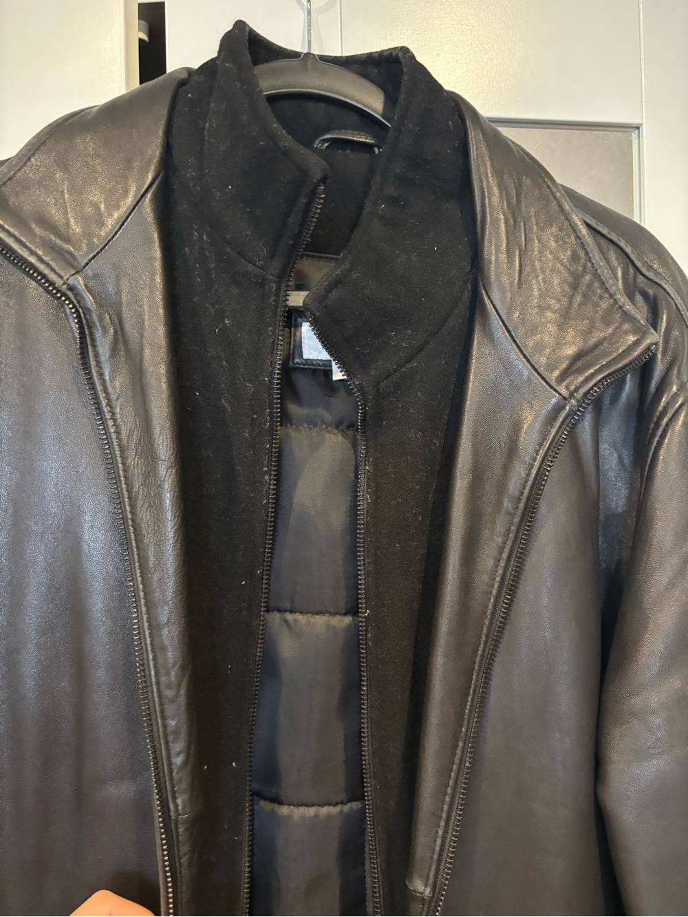 Barney’s Leather Jacket - Picture 3 of 9
